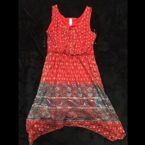 Cute no boundaries red dress! In great condition!